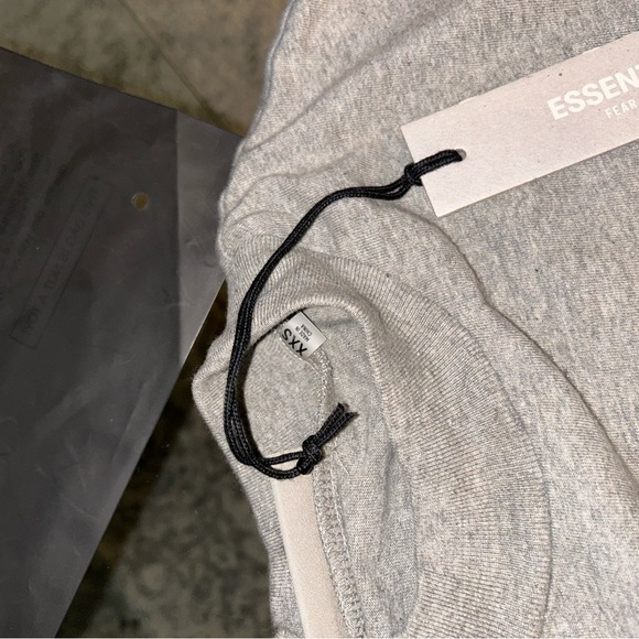 Brand New Essentials Dark Oatmeal T Shirt - Picture 5 of 6